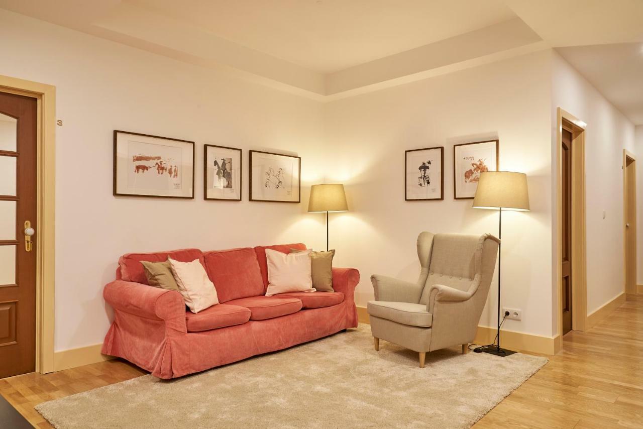 Campo Pequeno Avenida Hotell Lisboa Exteriör bild