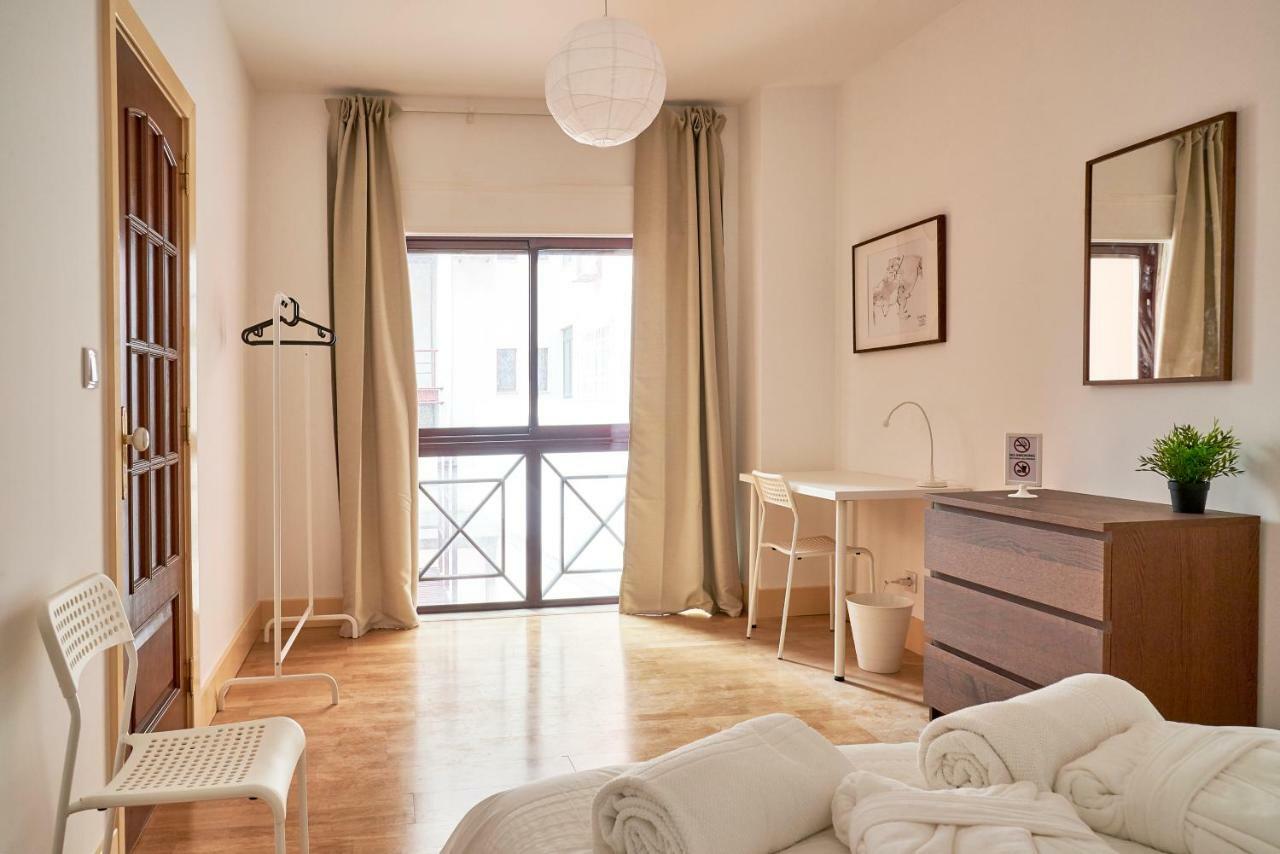 Campo Pequeno Avenida Hotell Lisboa Exteriör bild