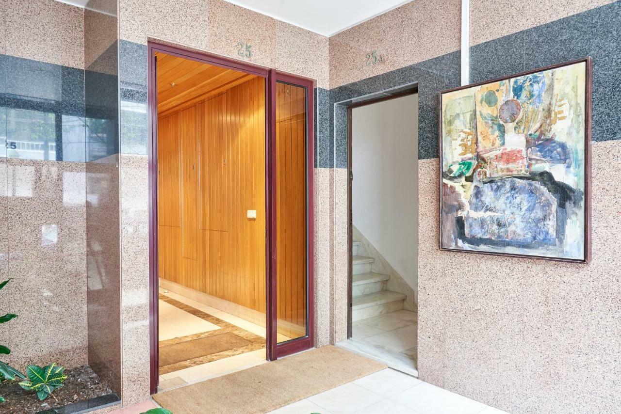 Campo Pequeno Avenida Hotell Lisboa Exteriör bild