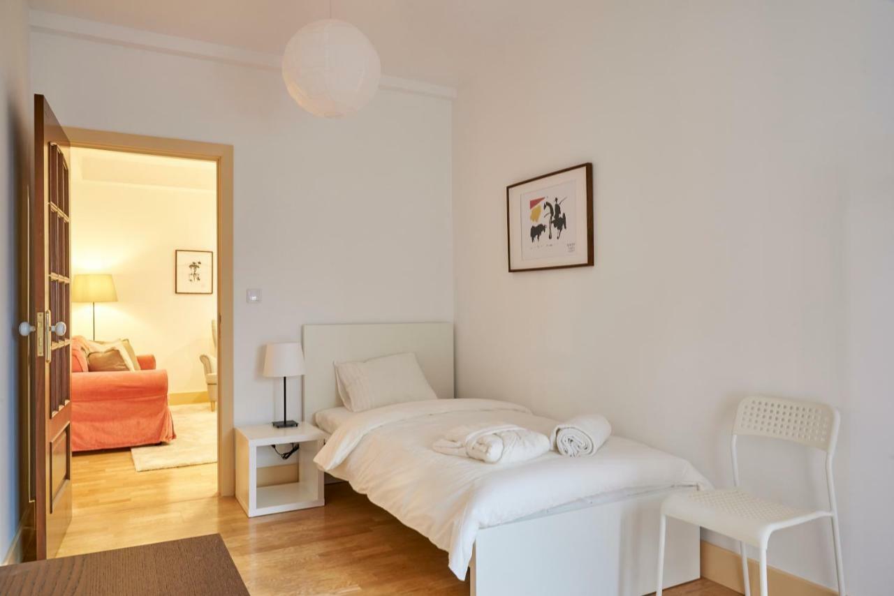 Campo Pequeno Avenida Hotell Lisboa Exteriör bild