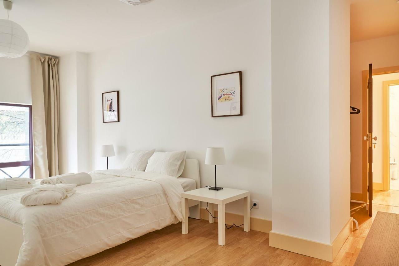 Campo Pequeno Avenida Hotell Lisboa Exteriör bild